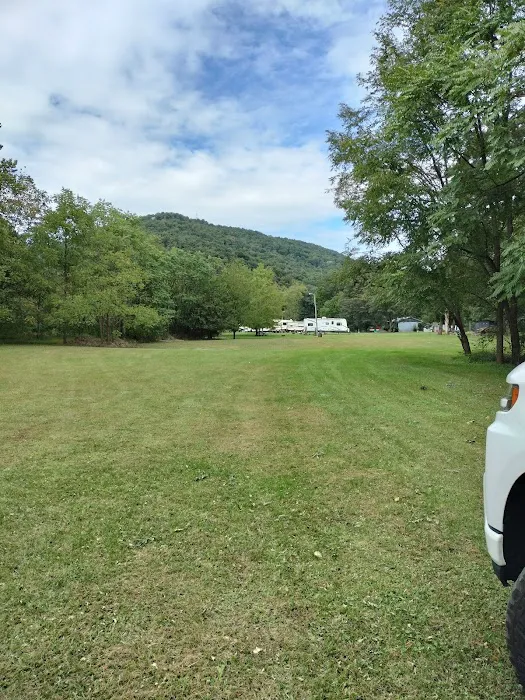 Bennies Beach Campground 4