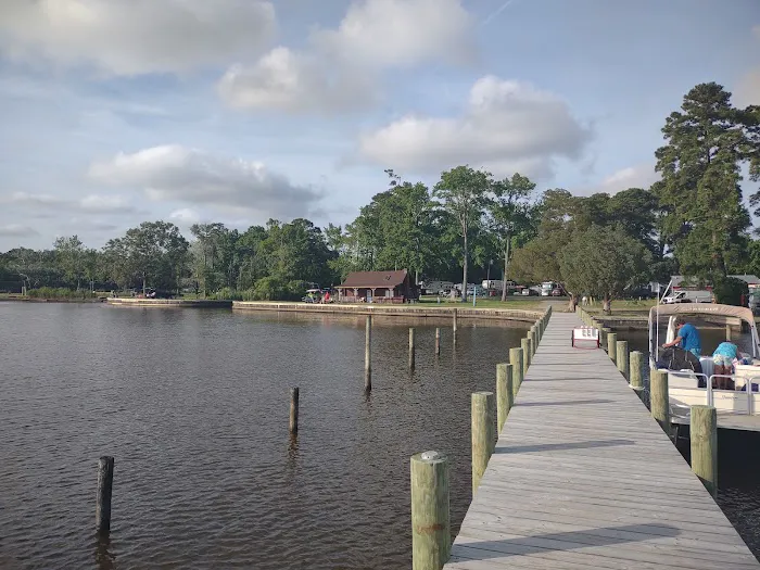 Sandy Point Resort Campgrounds 8