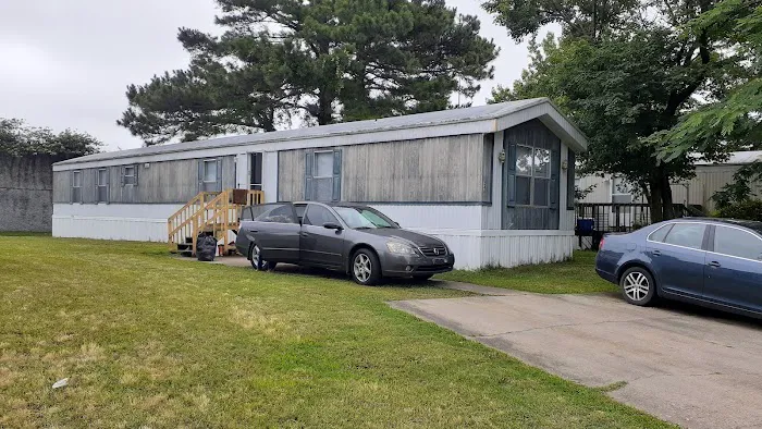 Chesapeake Village Community Mobile Homes 1