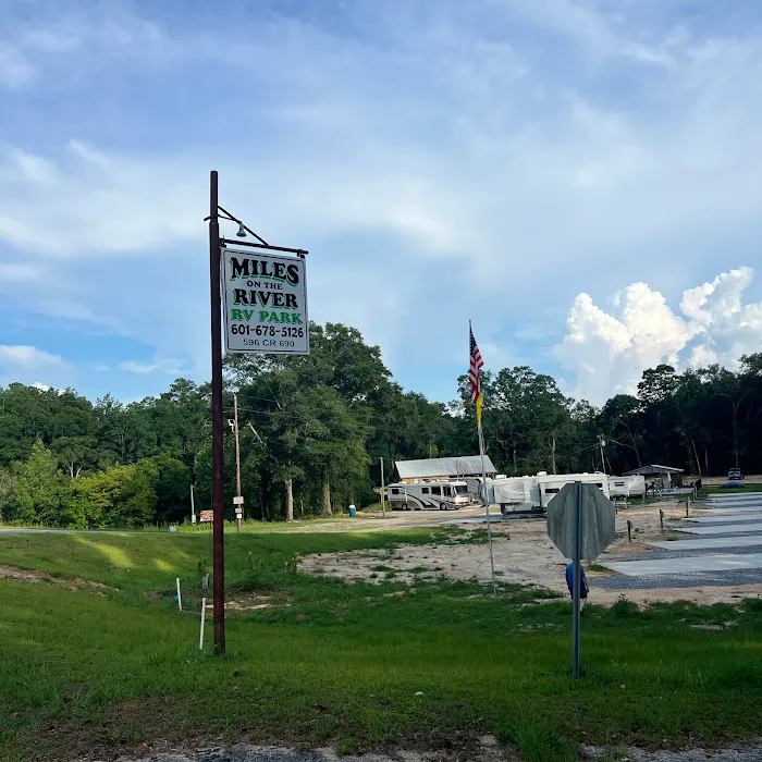 Miles on the River RV Park 3