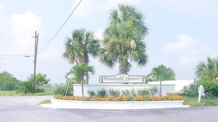 Windmill Manor 3