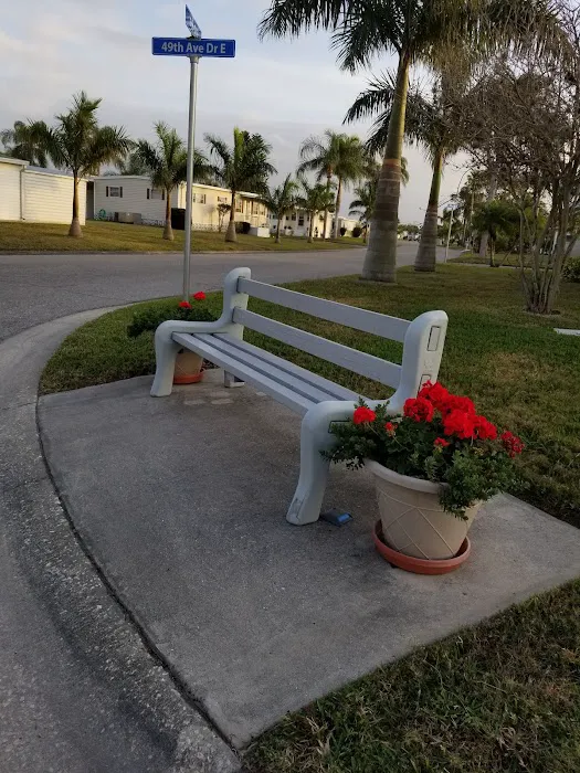 Golf Lakes Motor Home Park 1