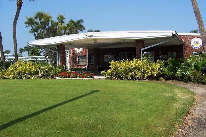 Golf Lakes Residents Association 1