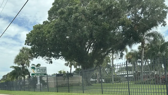 Plaza Mobile Court 3