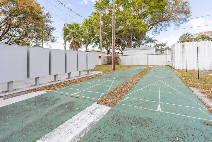 Sunset Village Mobile Home Park 4