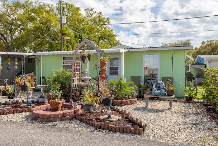 Sunset Village Mobile Home Park 8