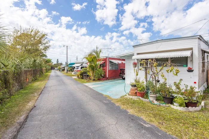 Mary Ann Mobile Home Park 4