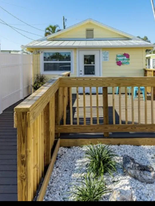 Kastaway Key 55+ Manufactured Home Community 8