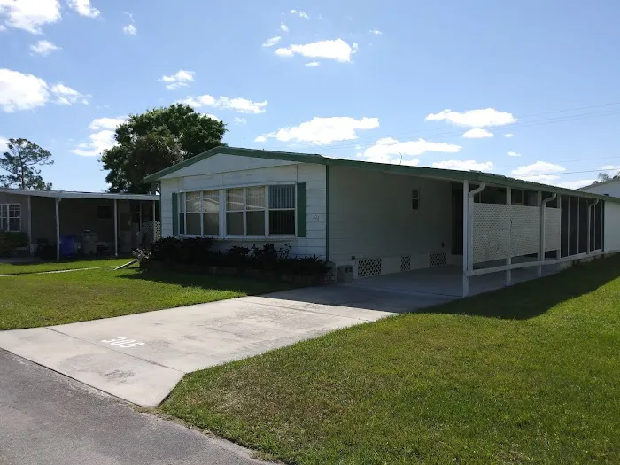Lakewood Village 7