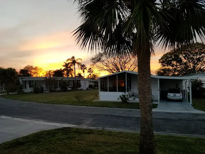 Heron Cay 5