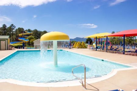 Jellystone Park™ Luray
