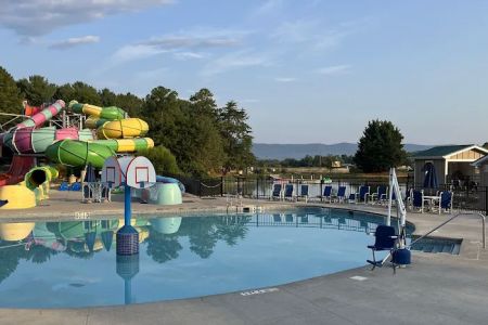 Jellystone Park Recreation Center
