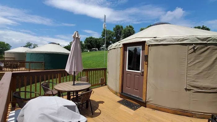 Spacious Skies Campgrounds - Shenandoah Views 8