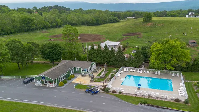 Spacious Skies Campgrounds - Shenandoah Views 6