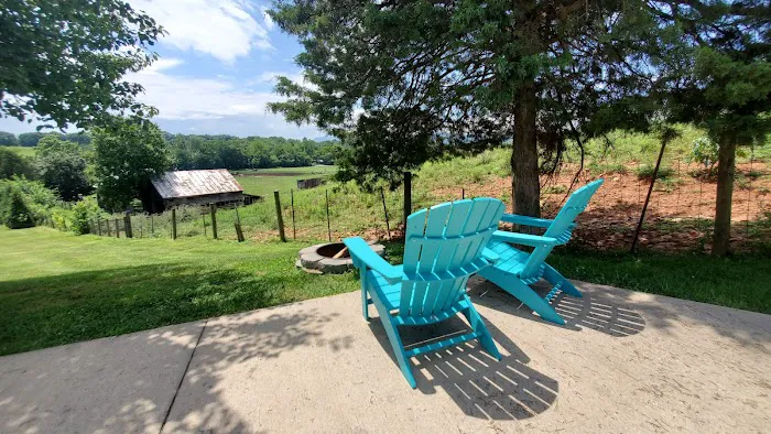 Spacious Skies Campgrounds - Shenandoah Views 10