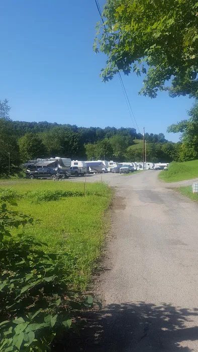 Tom's Buckhannon RV Park 3