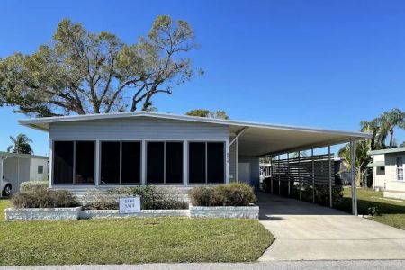 The Winds of St. Armands North
