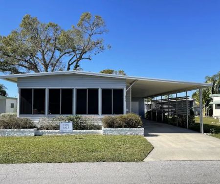The Winds of St. Armands North