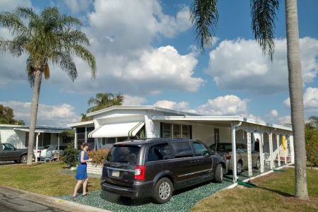 Pescara Lake Community