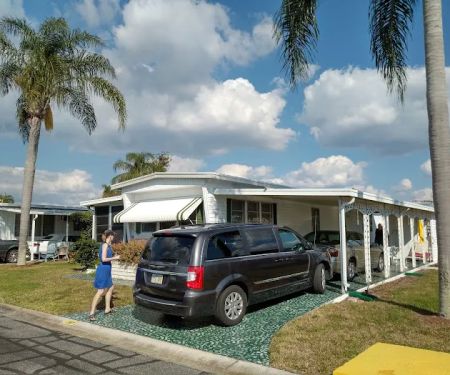 Pescara Lake Community