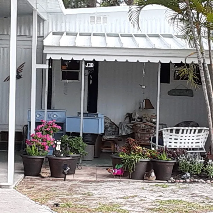 Lincoln Arms Mobile Home Park 2