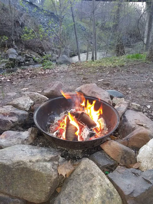 Gooney Creek Campgrounds 7
