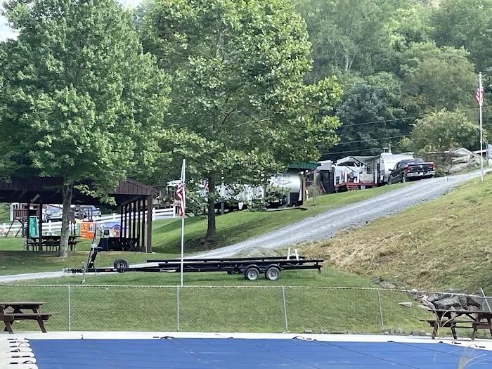 Lakeside Resort Campground 3