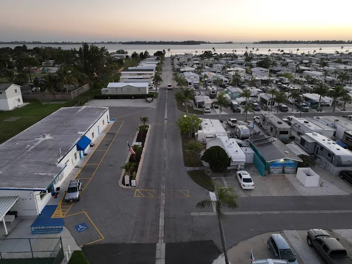 Sarasota Bay RV Park 9