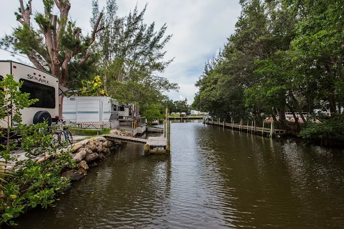 Buttonwood Inlet RV Resort 6