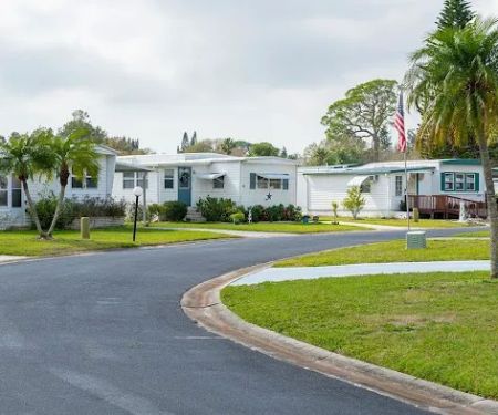 Saralake Estates