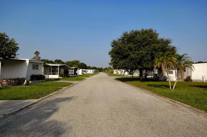 Saralake Estates 7