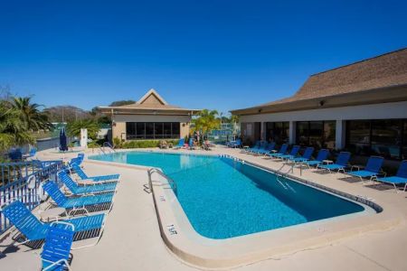 Camelot Lakes Village