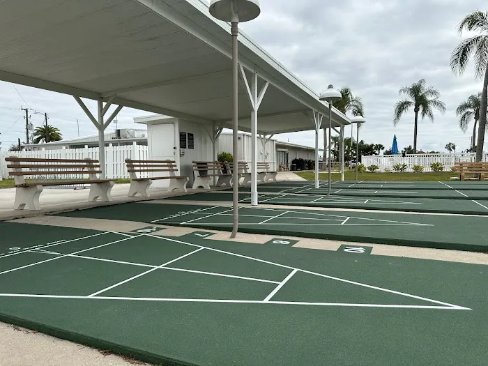 Windward Isle Rv and Mobile Home Park 9
