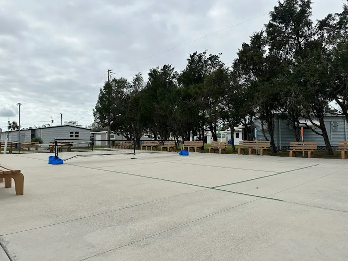 Windward Isle Rv and Mobile Home Park 7