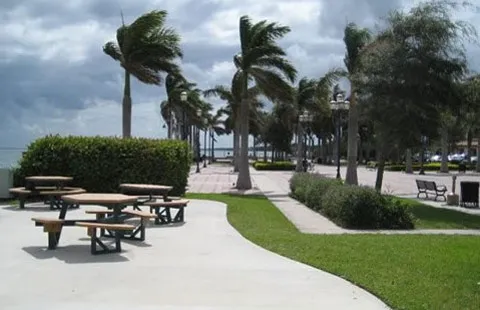 Fort Pierce Downtown KOA Journey 1