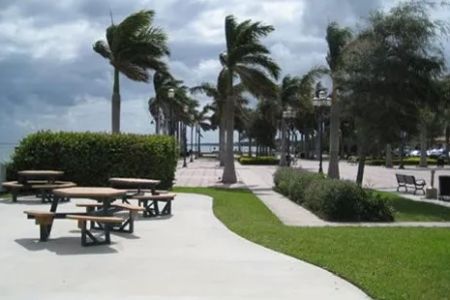 Fort Pierce Downtown KOA Journey