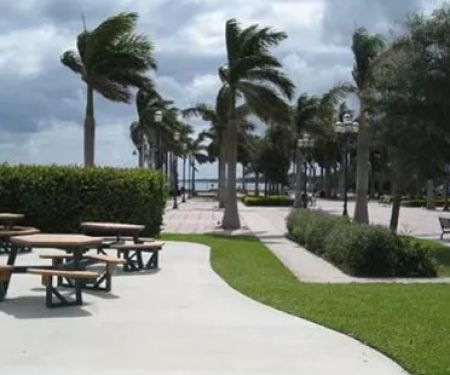 Fort Pierce Downtown KOA Journey