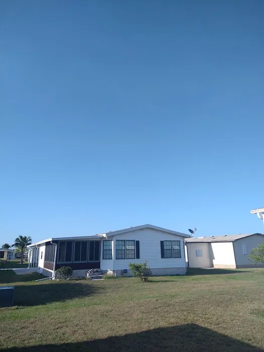 Golden Ponds Manufactured Home Community 1