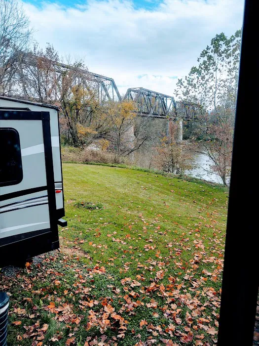 Twin Rivers Campground 10