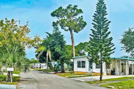 Fort Pierce Estates