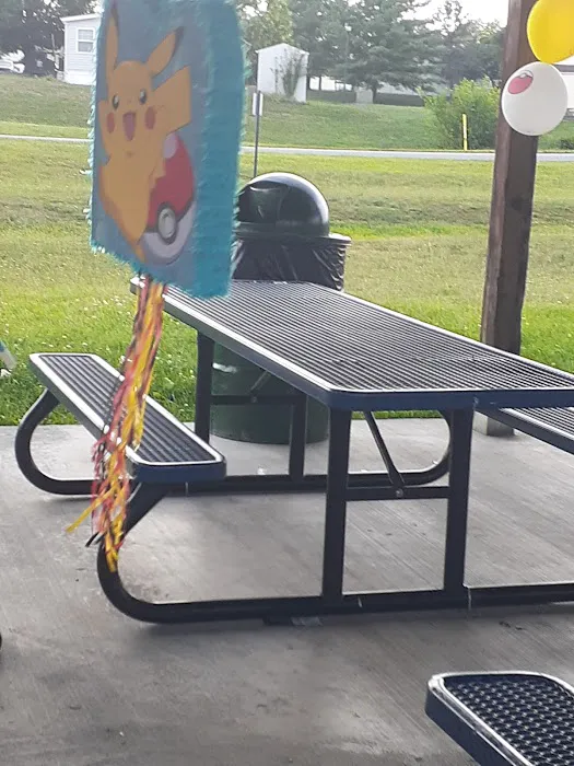 Regency Lakes 6
