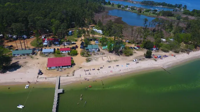 CampMD Vacation Cottages 6