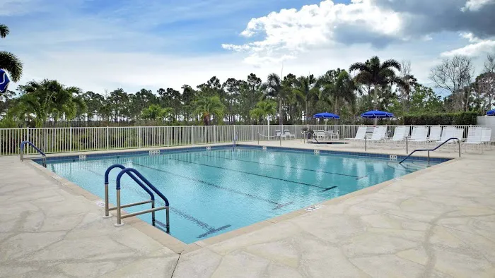 Savanna Club 1