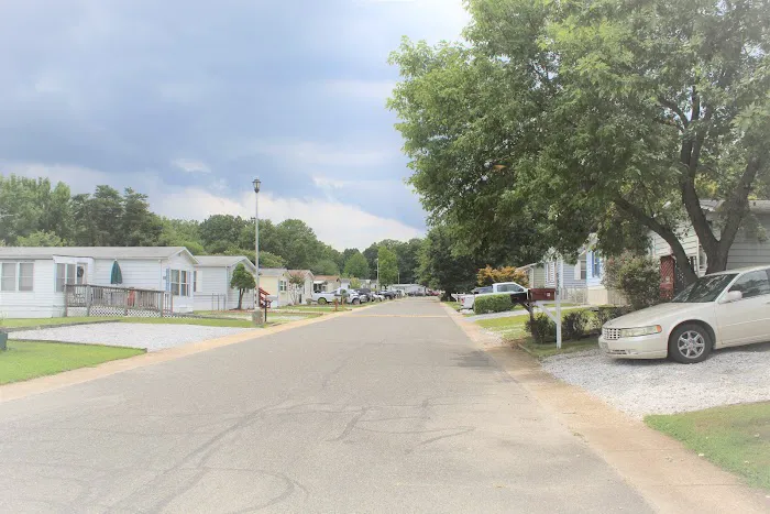 Flower Village Mobile Home Park 10