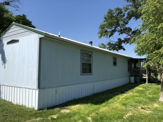 Suburban Estates Manufactured Home Community 10