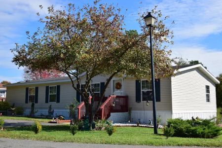 St. Clements Crossing Manufactured Home Community