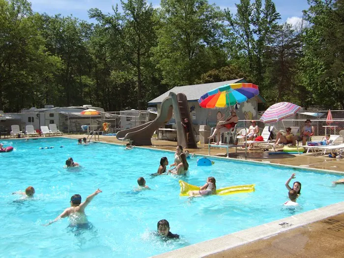 Adventure Bound Camping Resorts - Washington DC 6