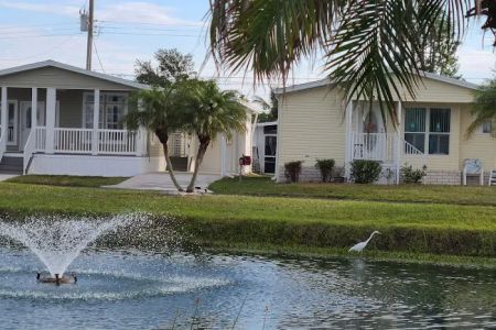 Colonial Manor Mobile Park