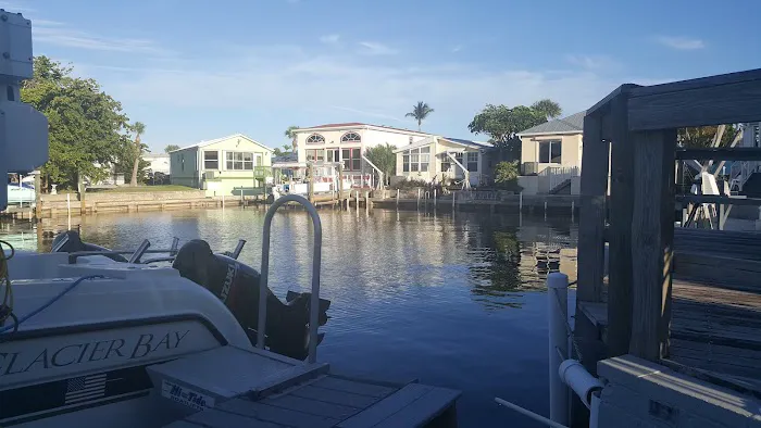 Holiday Out at St Lucie 6