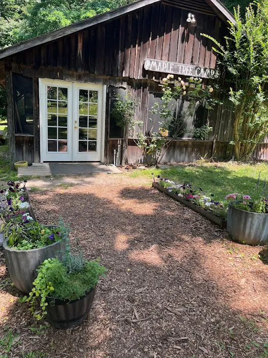 The Treehouse Camp At Maple Tree LLC 2